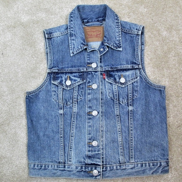 levi's sleeveless jacket